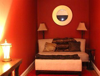 Pure Nuphoria Bed & Breakfast National Harbor Esterno foto