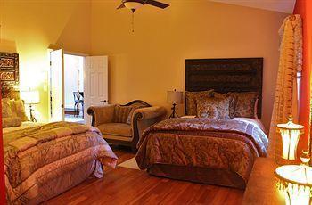 Pure Nuphoria Bed & Breakfast National Harbor Esterno foto