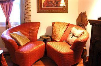 Pure Nuphoria Bed & Breakfast National Harbor Esterno foto